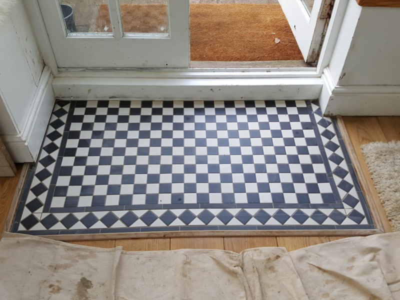 Mosaic tiled floor mat Oxford