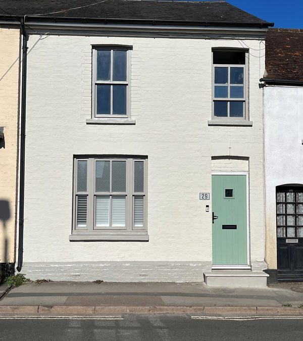 Window Repair & Painting In Oxford