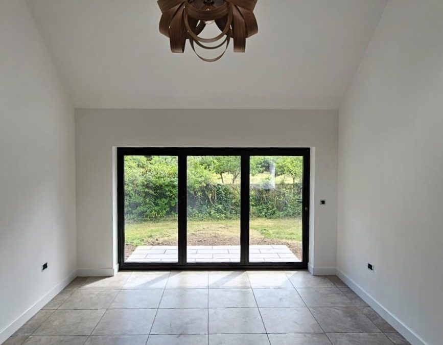 Barn Conversion Painting – Oxford