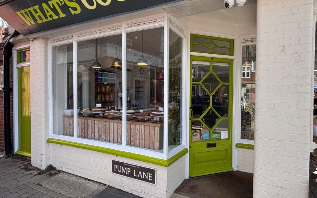 Cafe Exterior Painting – Thame
