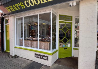 Cafe Exterior Painting – Thame