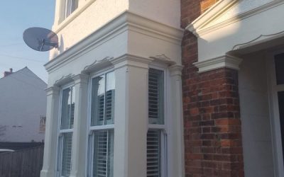 Repaired cracks and painted front of house in Aylesbury